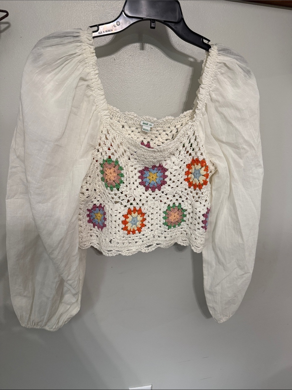 aerie Cream Crochet Puff-Sleeve Crop Top with Multicolor Floral Motifs